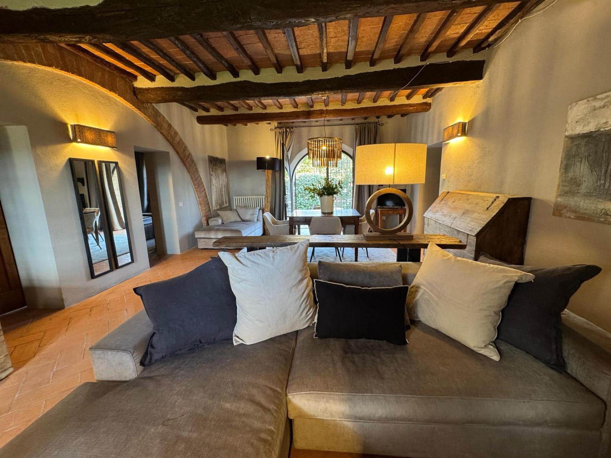 Agriturismo Le Sorbelle D'Orcia Con Piscina Pienza Luaran gambar