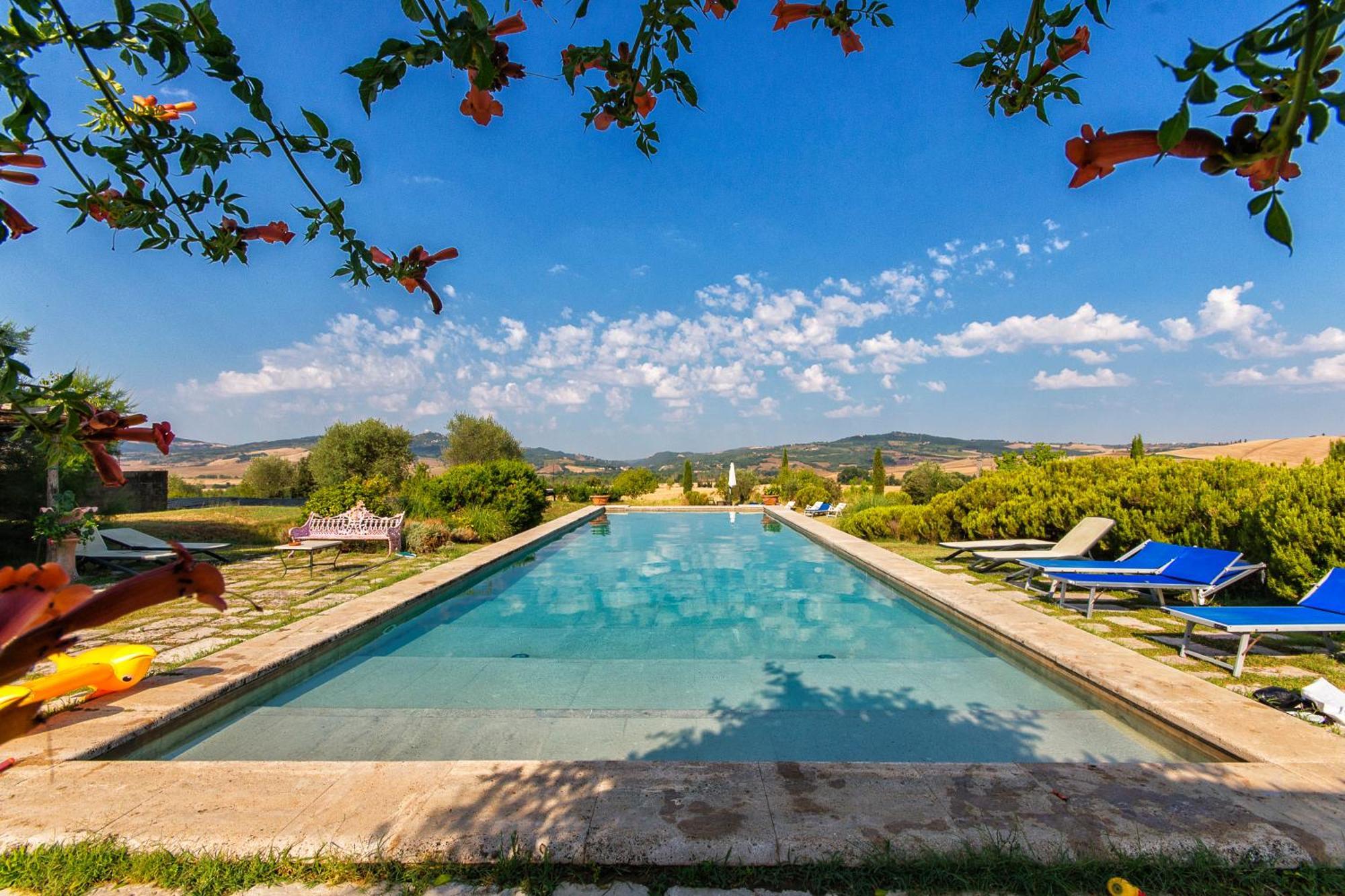 Agriturismo Le Sorbelle D'Orcia Con Piscina Pienza Luaran gambar